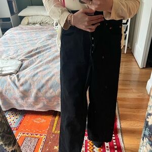 Black washed Levi’s jeans